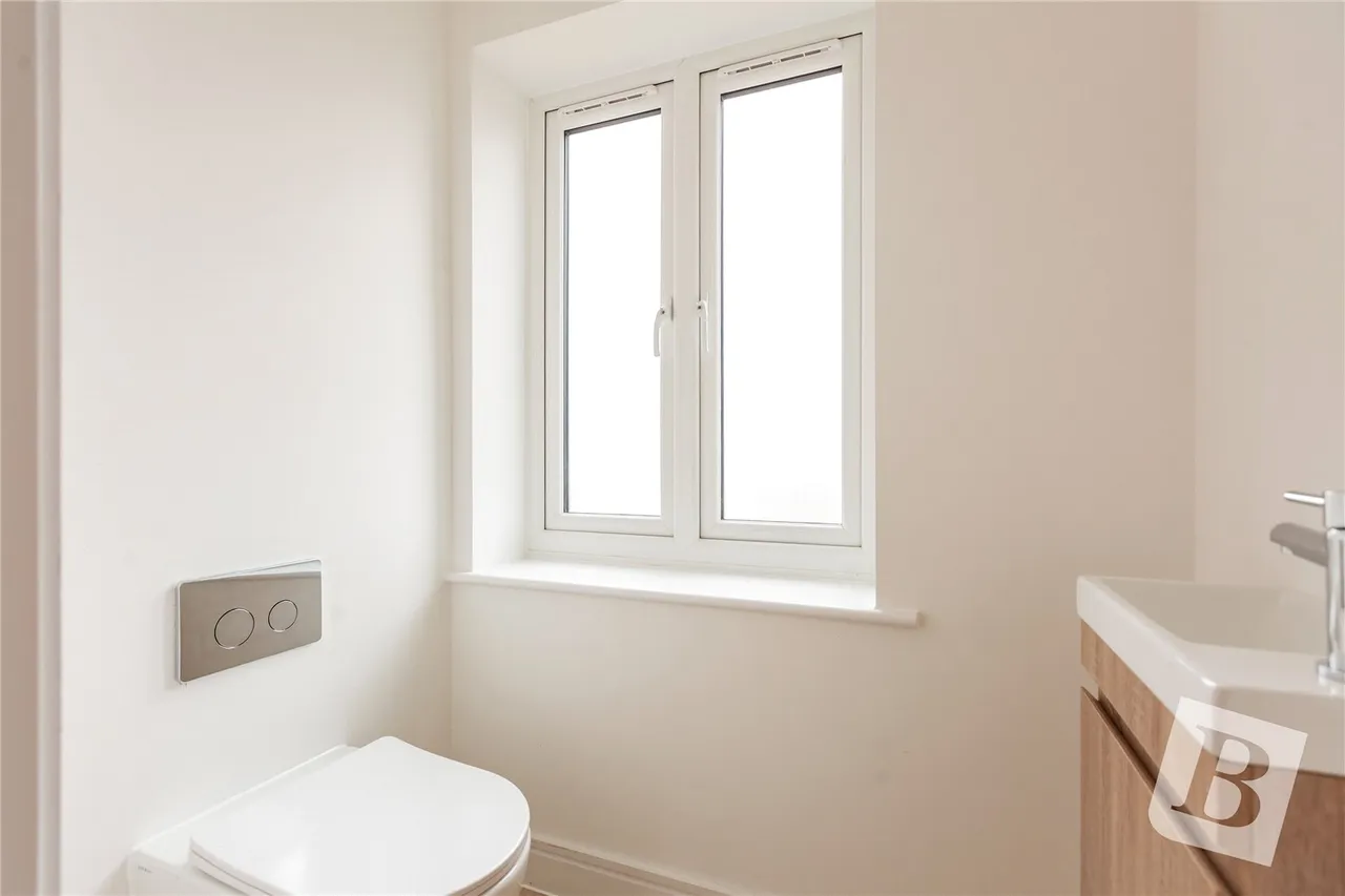 Mascalls Gardens, Brentwood, CM14, photo 16