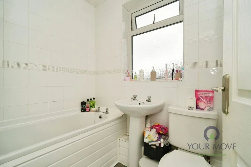Dixon Street, Lees, Oldham, OL4, photo 8