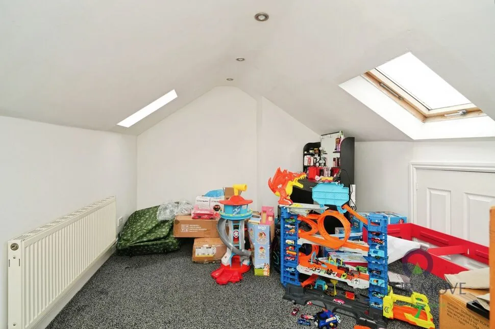 Dixon Street, Lees, Oldham, OL4, photo 7