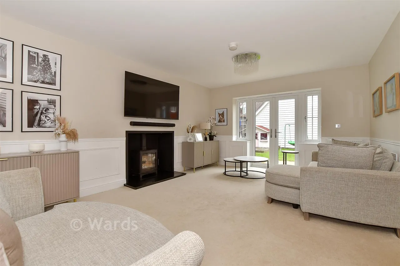 Carpenters Lane, Hadlow, TN11, photo 4