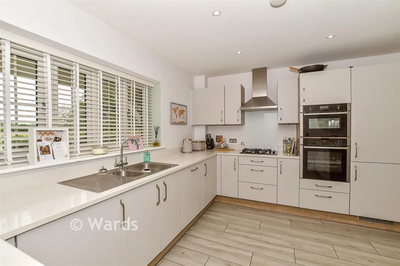 Carpenters Lane, Hadlow, TN11, photo 6