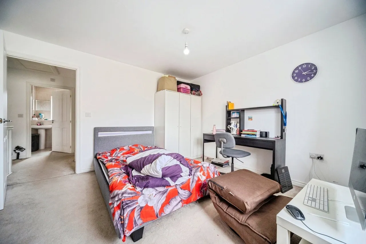 Calshot Drive, Kingsmead, MK4, photo 14
