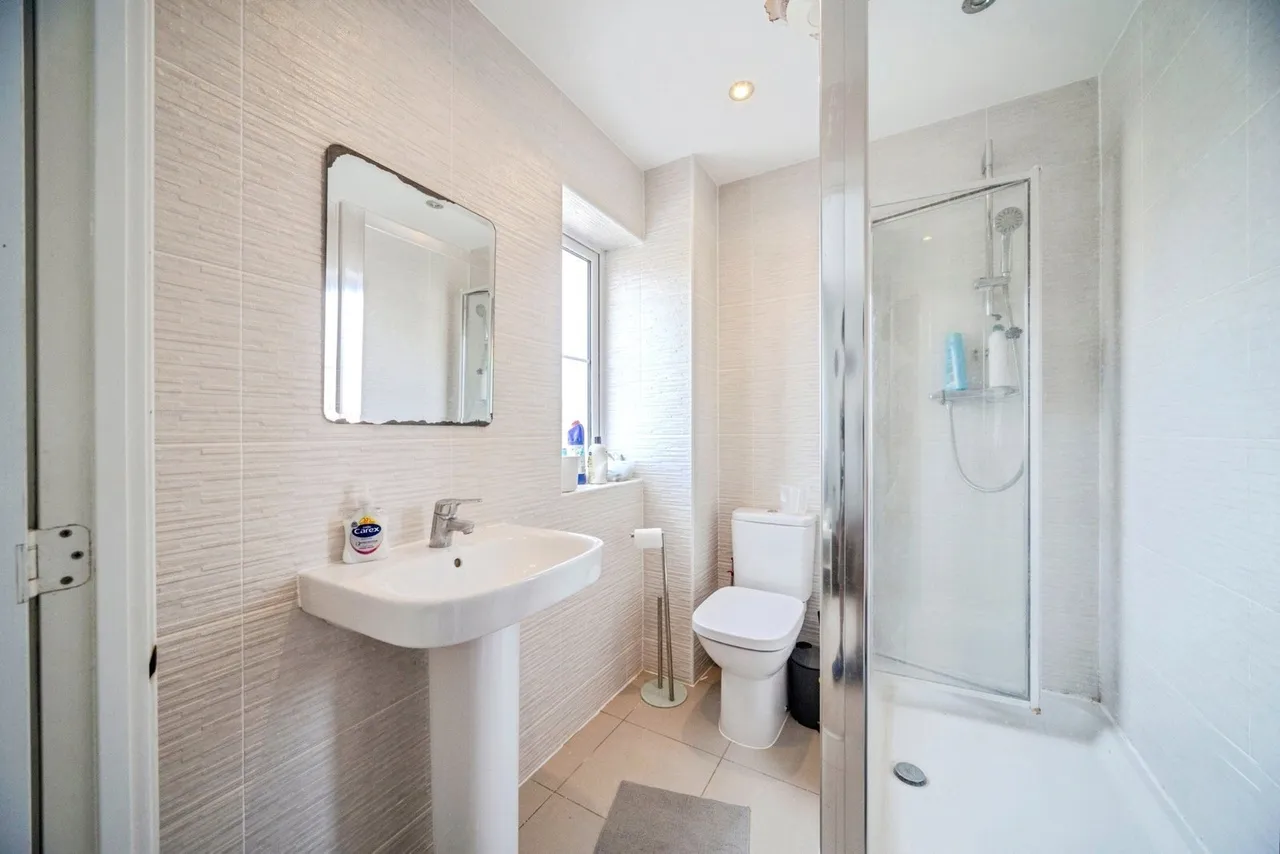 Calshot Drive, Kingsmead, MK4, photo 4