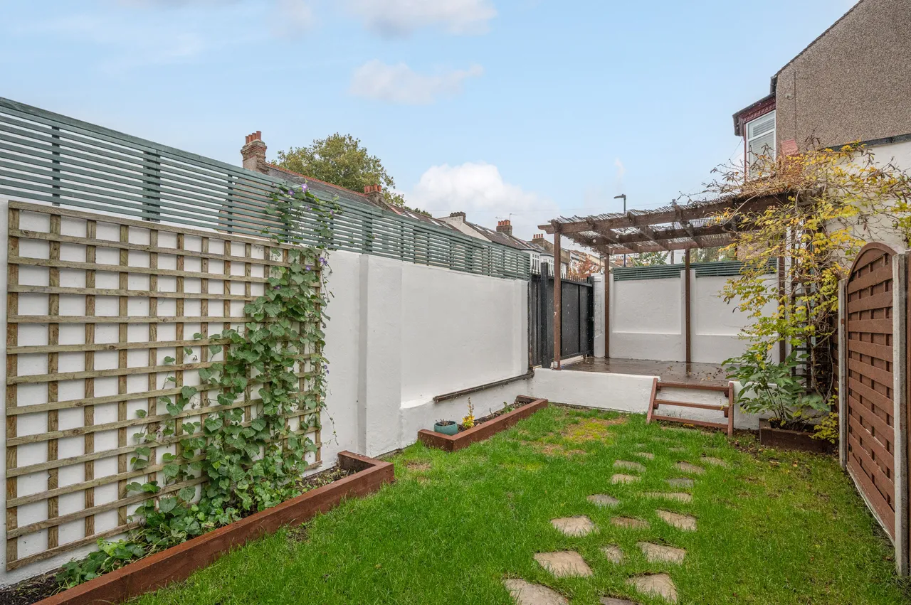London, SW16, photo 7