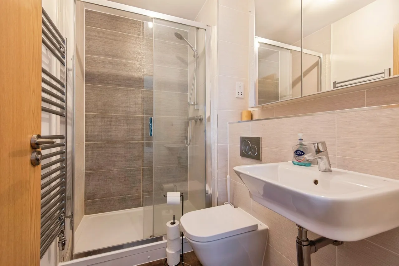 Allwoods Place, Hitchin, Hertfordshire, SG4, photo 10