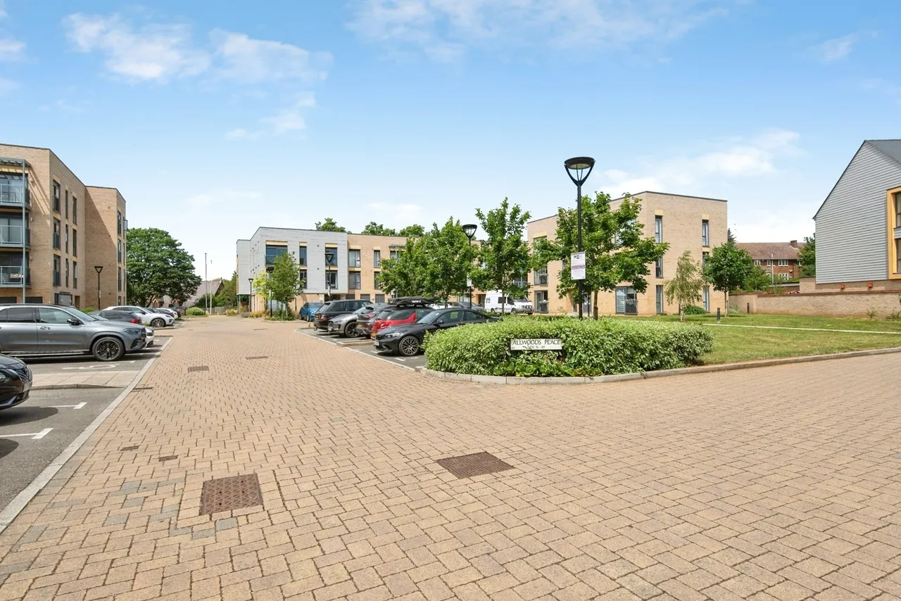 Allwoods Place, Hitchin, Hertfordshire, SG4, photo 18