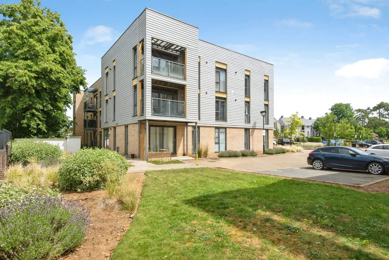 Allwoods Place, Hitchin, Hertfordshire, SG4, photo 17