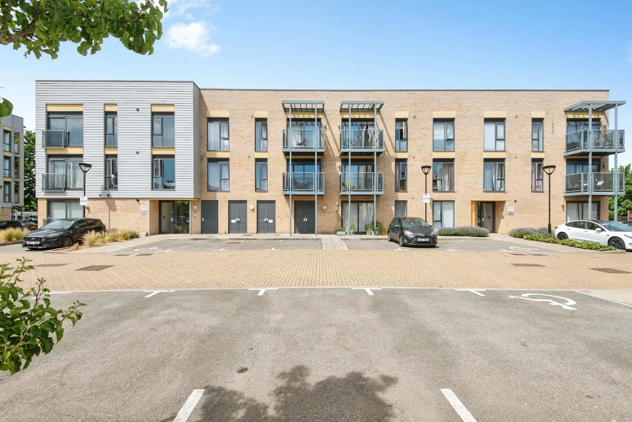Allwoods Place, Hitchin, Hertfordshire, SG4, photo 14