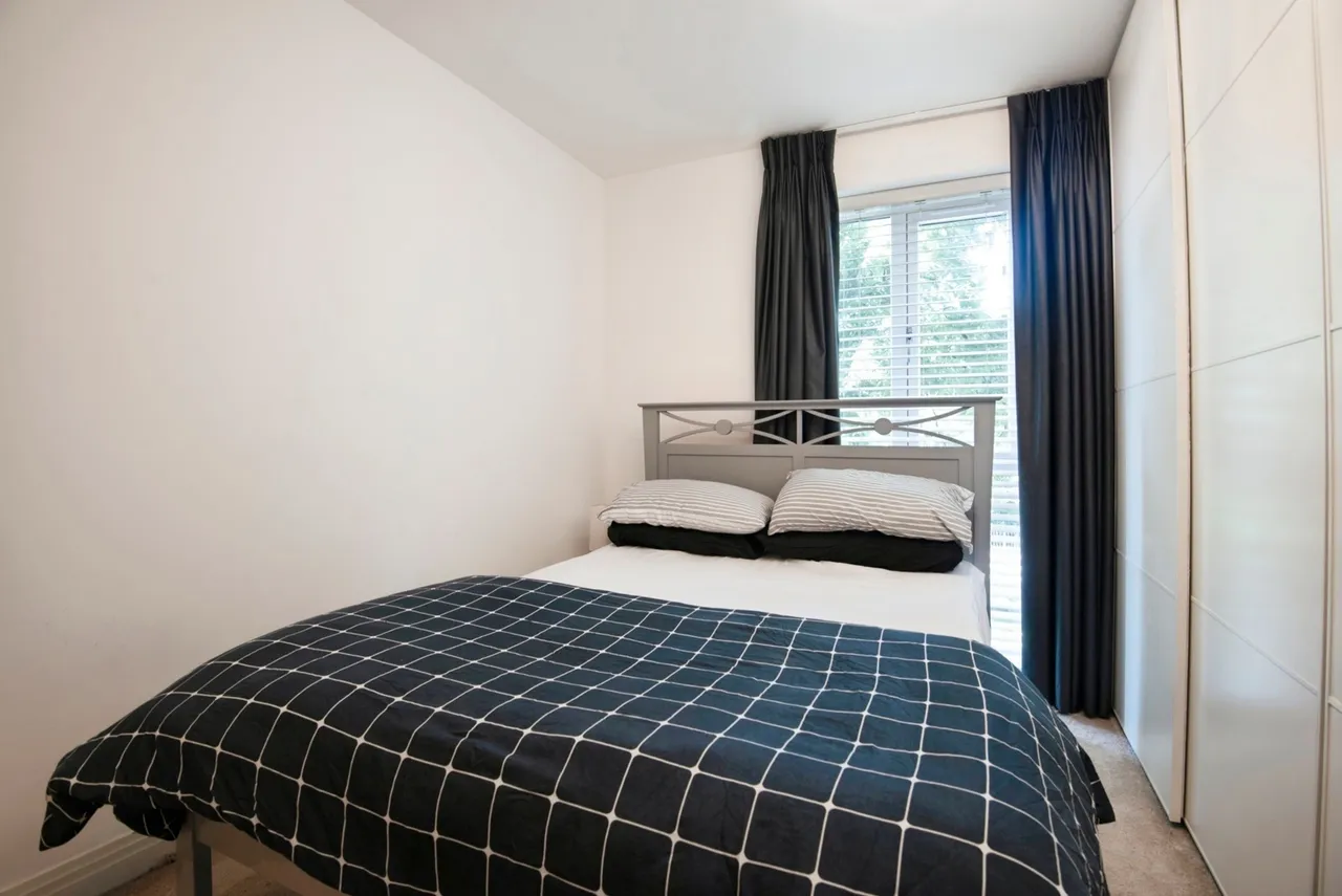 Allwoods Place, Hitchin, Hertfordshire, SG4, photo 12