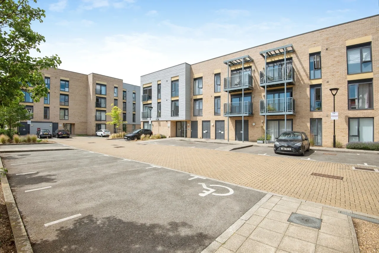 Allwoods Place, Hitchin, Hertfordshire, SG4, photo 15