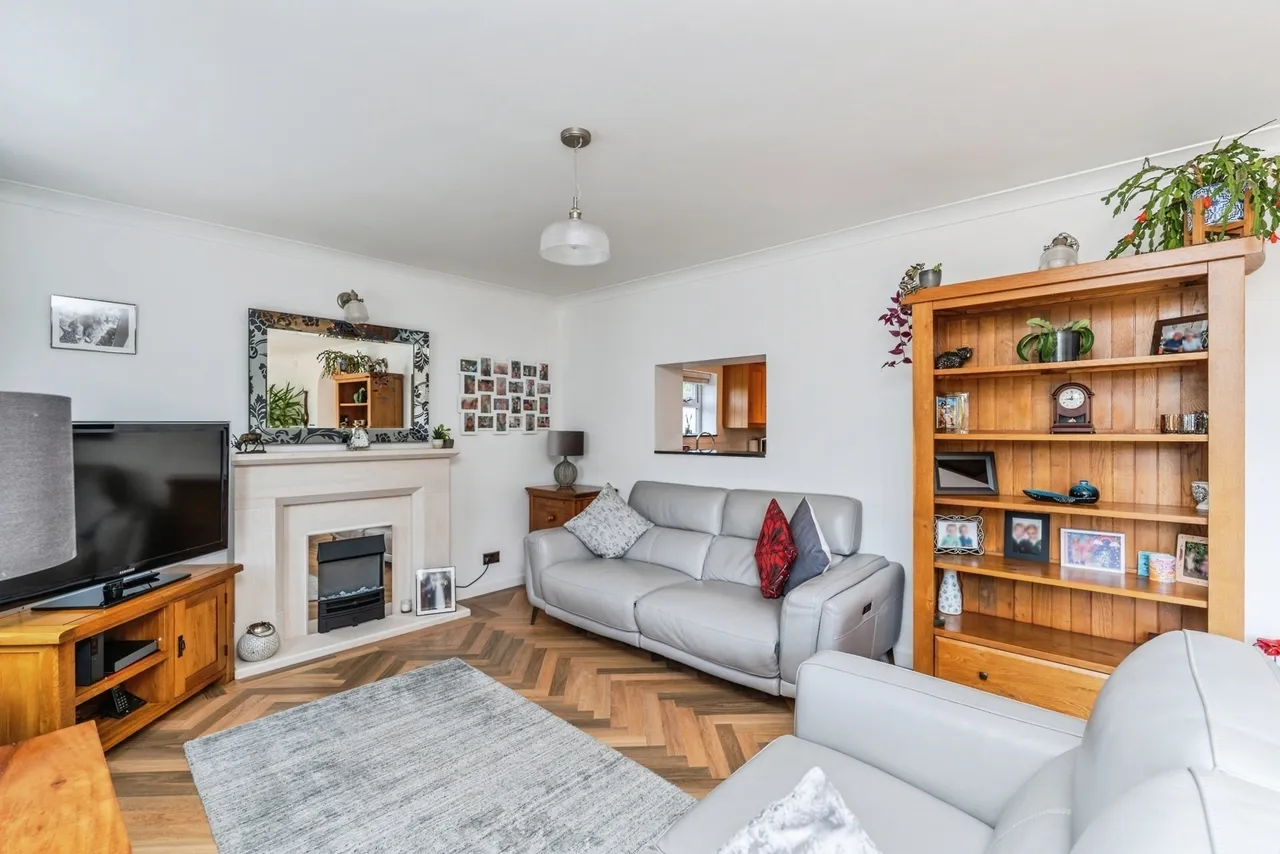Botley Road, North Baddesley, SO52, photo 5