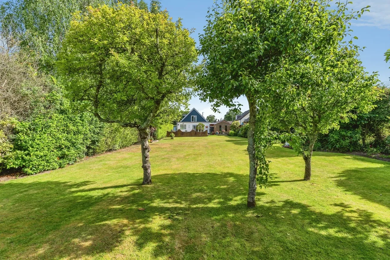 Botley Road, North Baddesley, SO52, photo 35