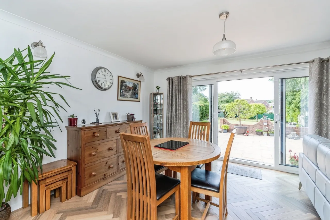 Botley Road, North Baddesley, SO52, photo 4