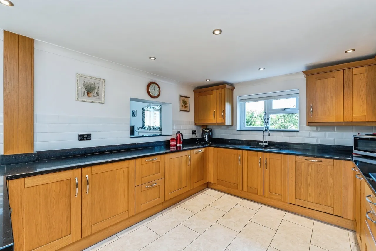 Botley Road, North Baddesley, SO52, photo 10