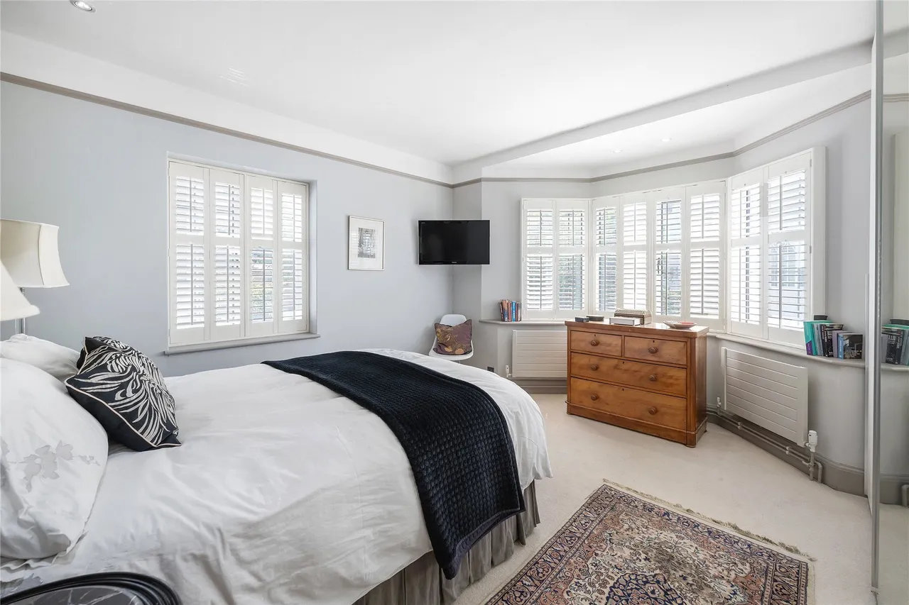Campden Hill Square, London, W8, photo 8