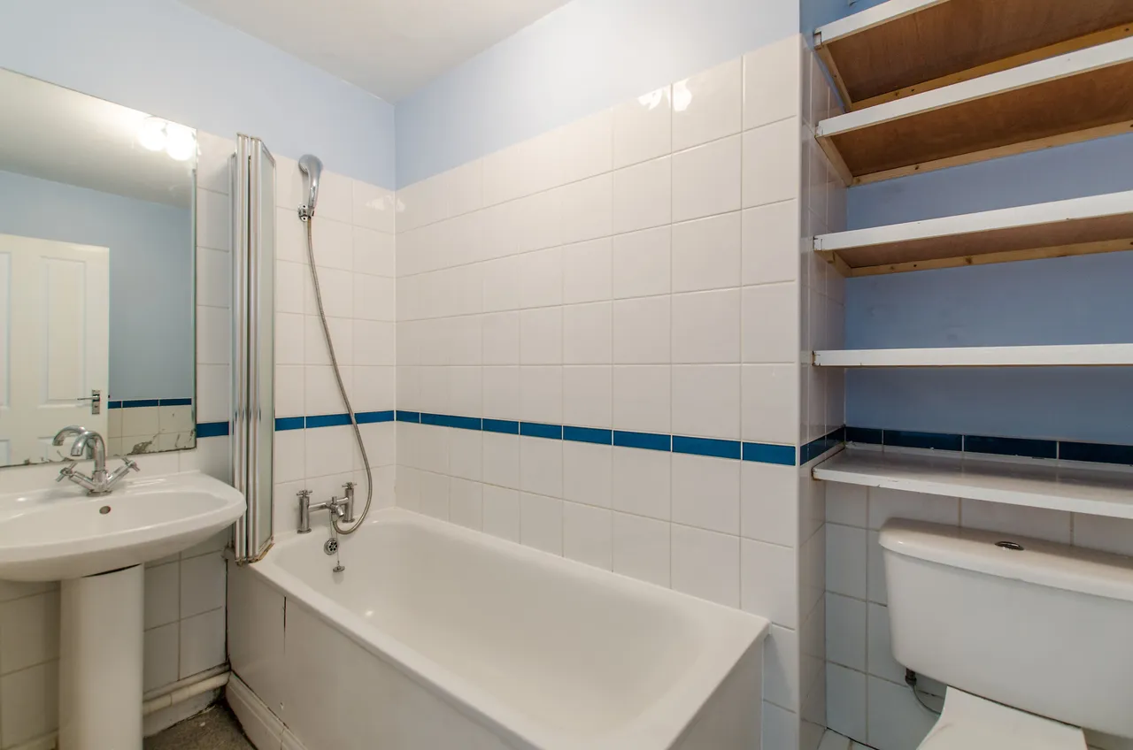 3 Telemark Court, 1B Taffy's How, Mitcham, photo 4