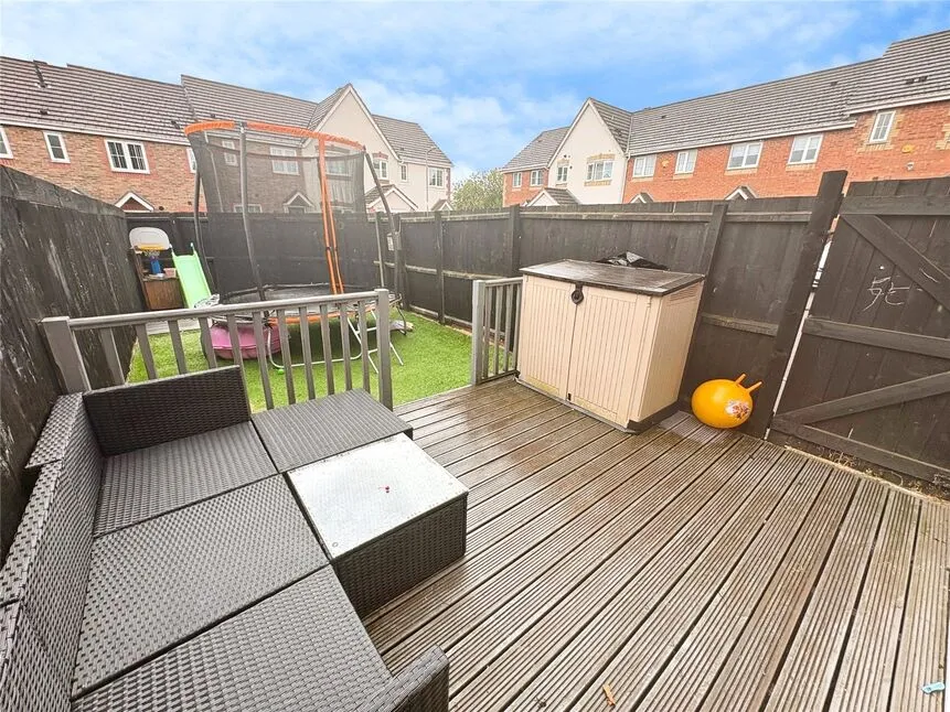 Hatters Court, Bedworth, Warwickshire, CV12, photo 6
