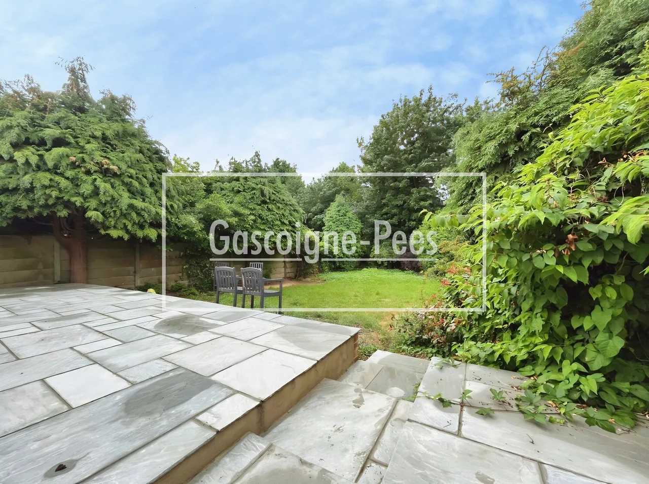 Randalls Road, Leatherhead, KT22, photo 9