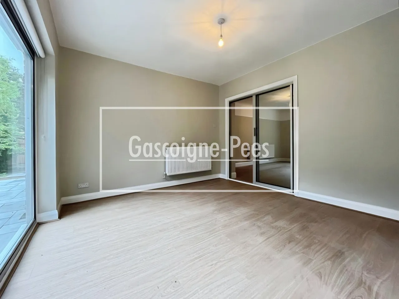 Randalls Road, Leatherhead, KT22, photo 8