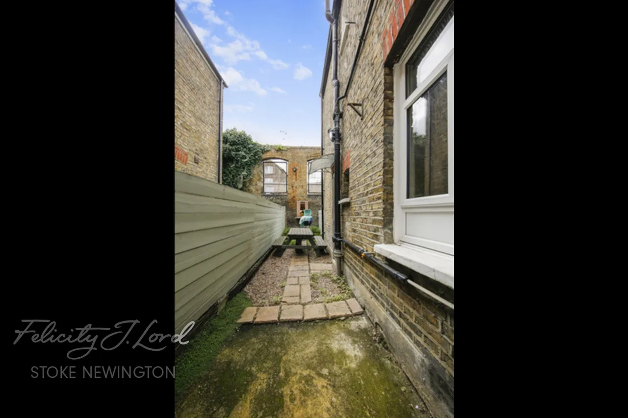 Princess May Road, London, N16, photo 18