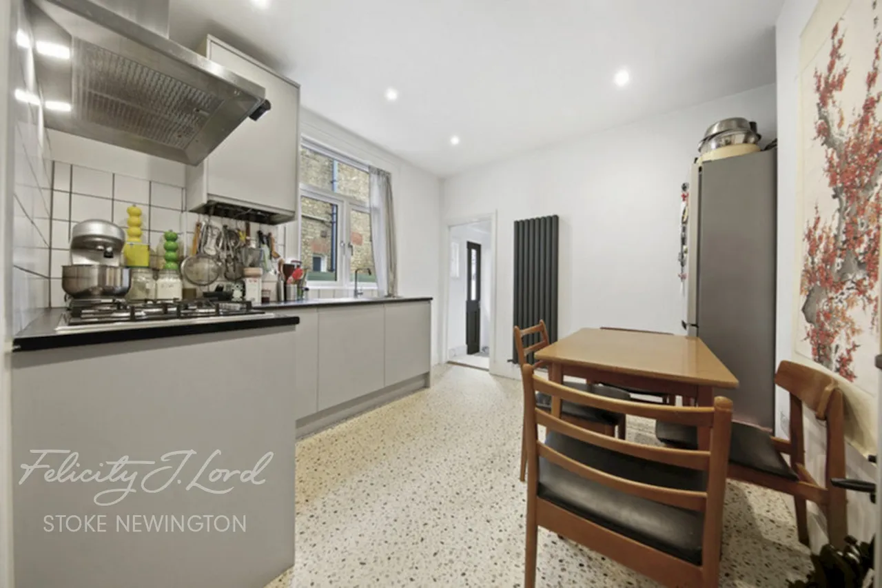 Princess May Road, London, N16, photo 8
