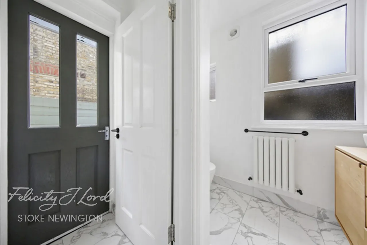 Princess May Road, London, N16, photo 15