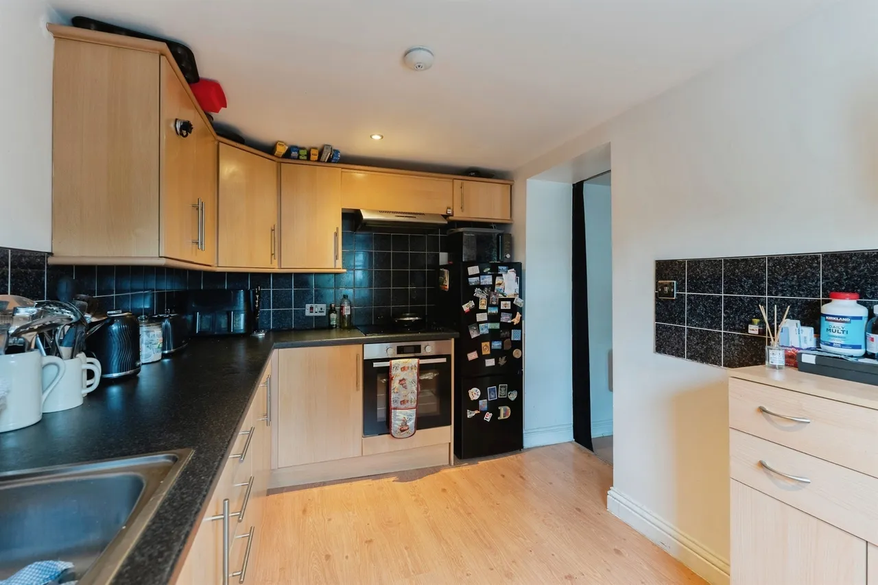 Shrewsbury Road, Oxton, CH43, photo 9