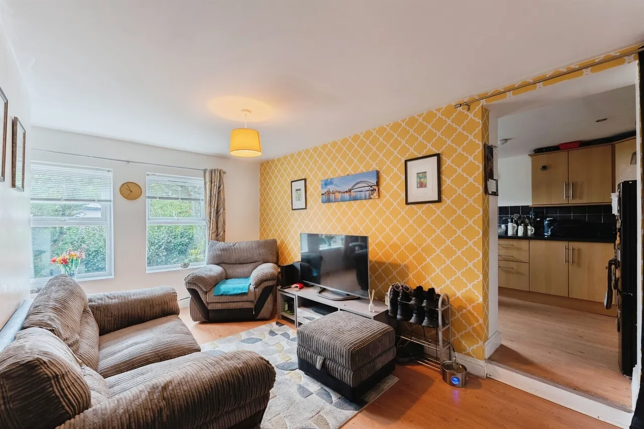Shrewsbury Road, Oxton, CH43, photo 2