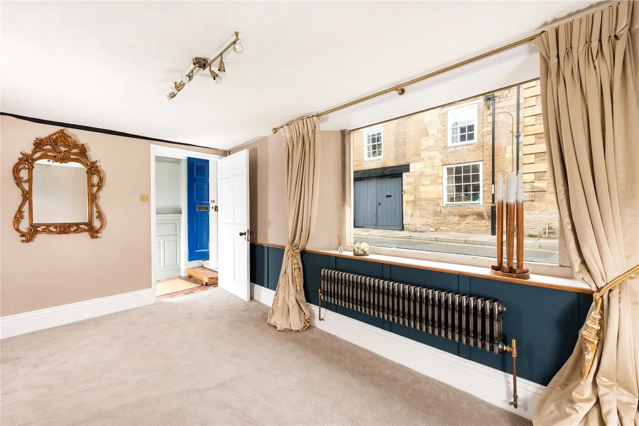 North Street, Oundle, PE8, photo 11
