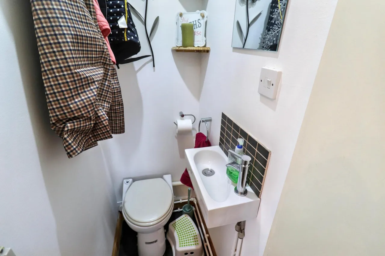 Avebury Gardens, Spalding, PE11, photo 18