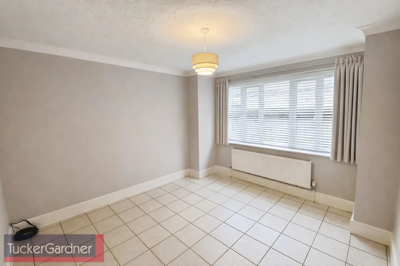 Kitchener Close, Brandon, IP27, photo 6