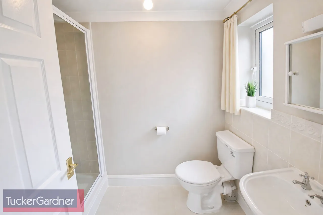 Kitchener Close, Brandon, IP27, photo 10