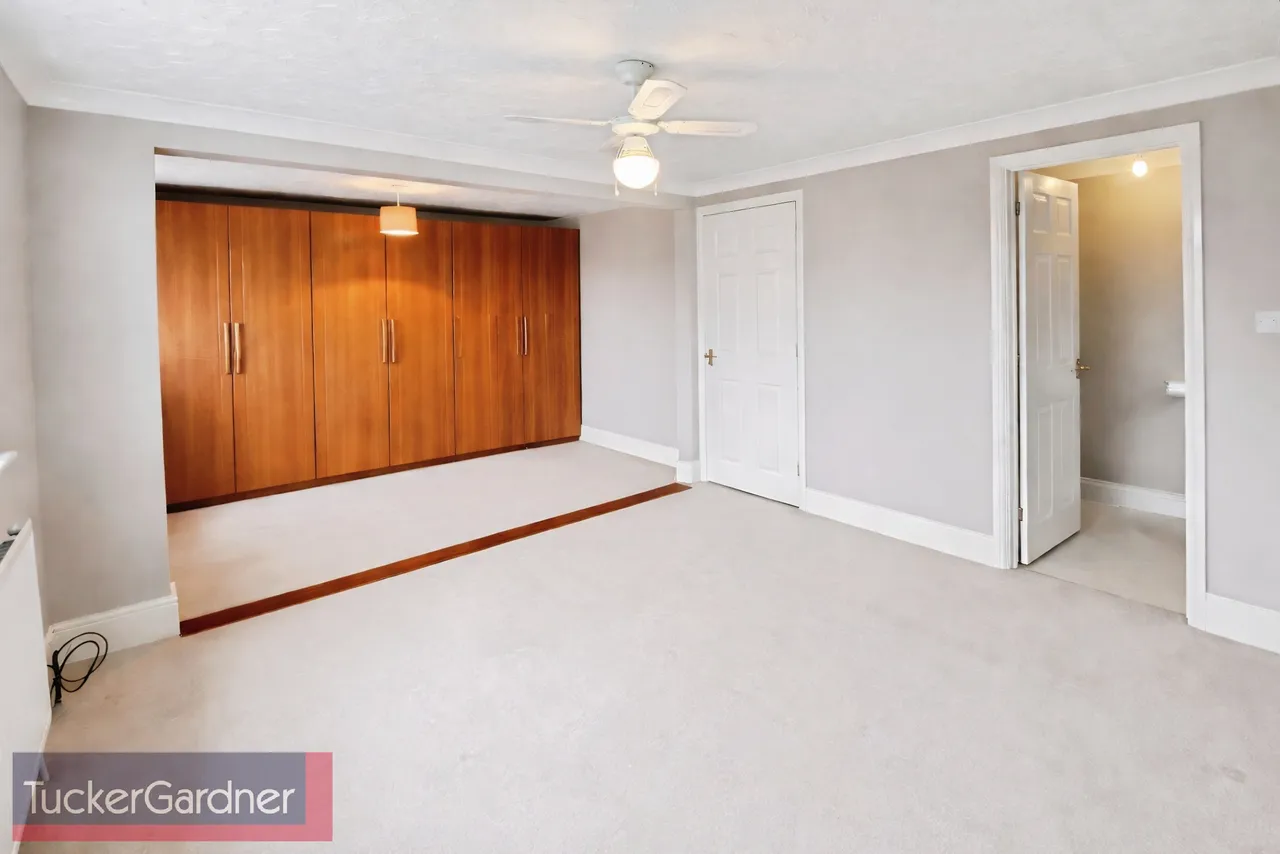 Kitchener Close, Brandon, IP27, photo 9