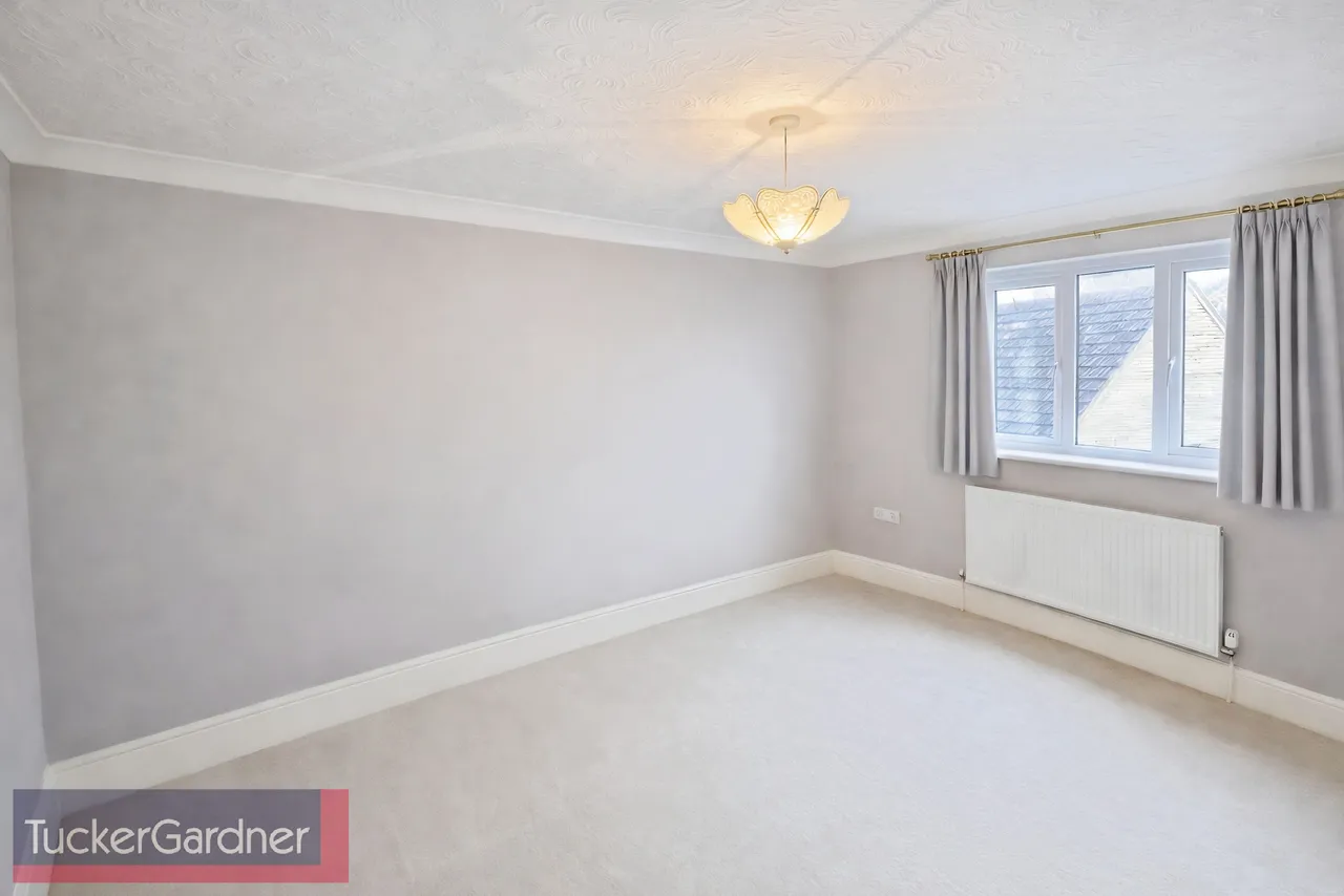 Kitchener Close, Brandon, IP27, photo 11