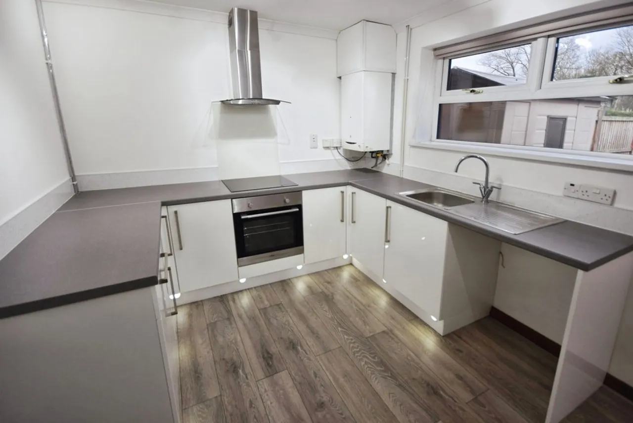 Wedgewood Court, Belmont Road, photo 5