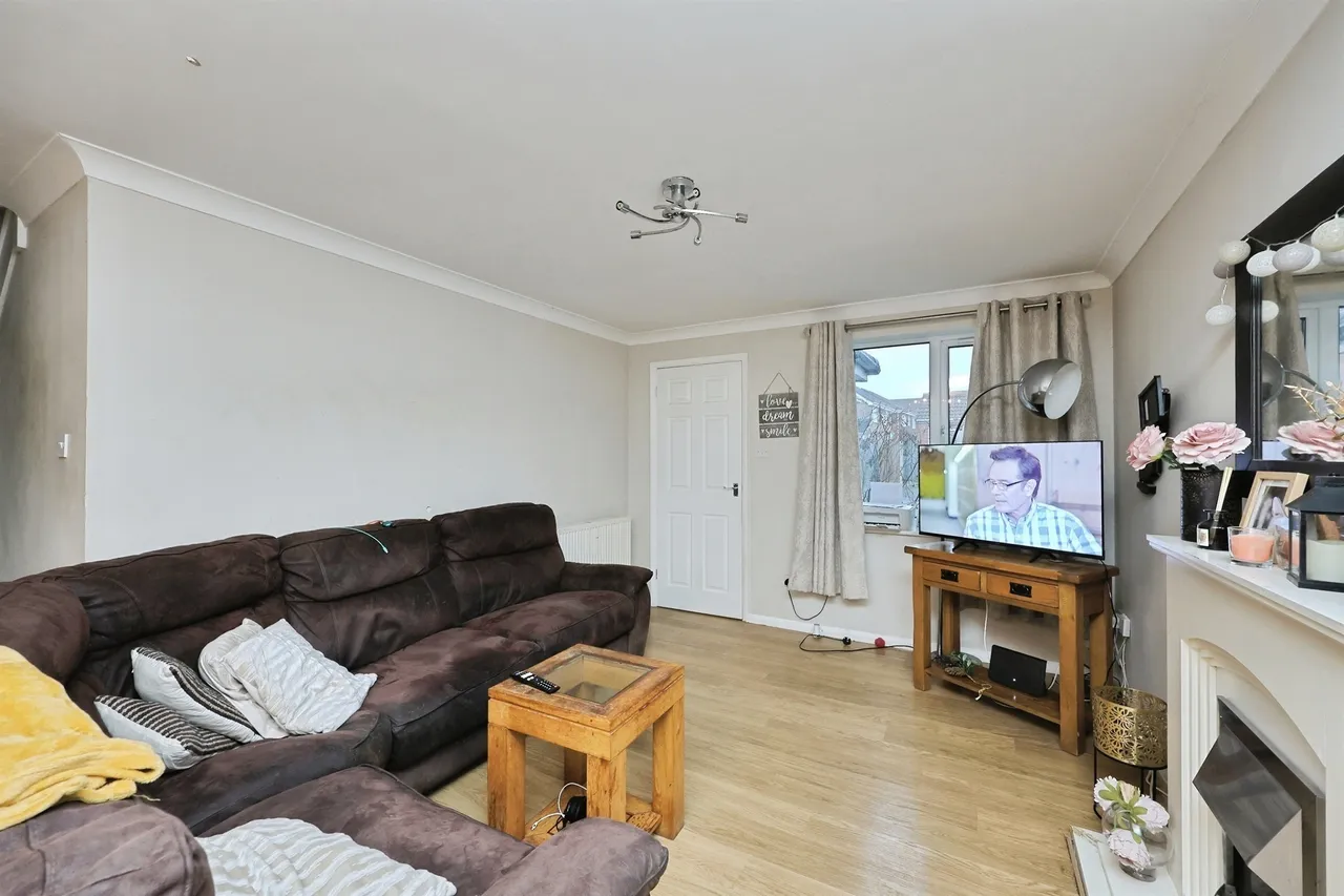 Violet Way, Dereham, NR19, photo 6