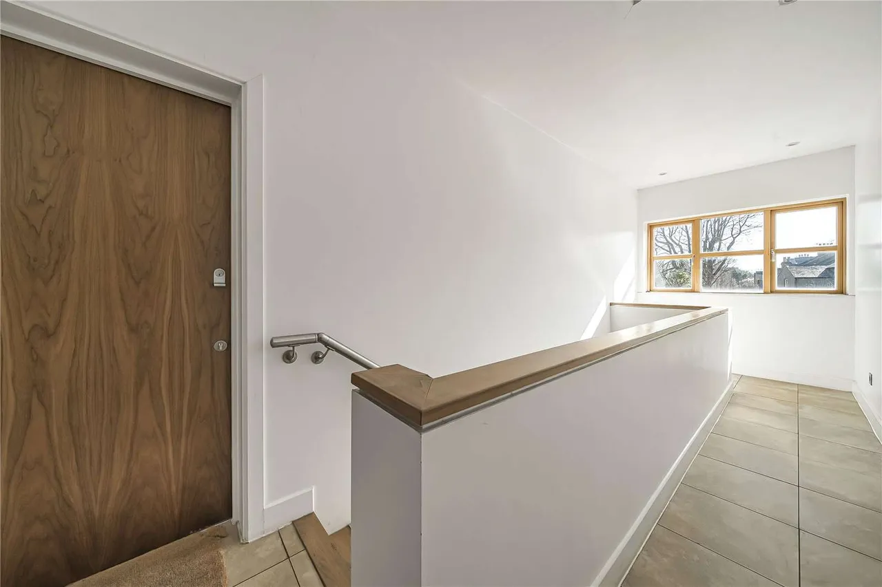 Clarence Road, Teddington, TW11 0BN, photo 11