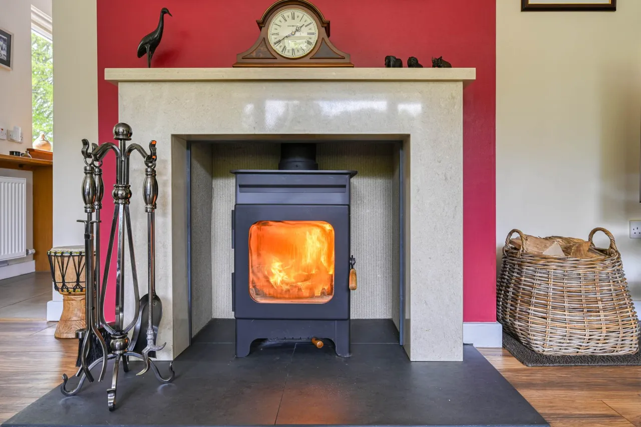 Windywhins, Gollanfield, IV2 7QP, photo 11