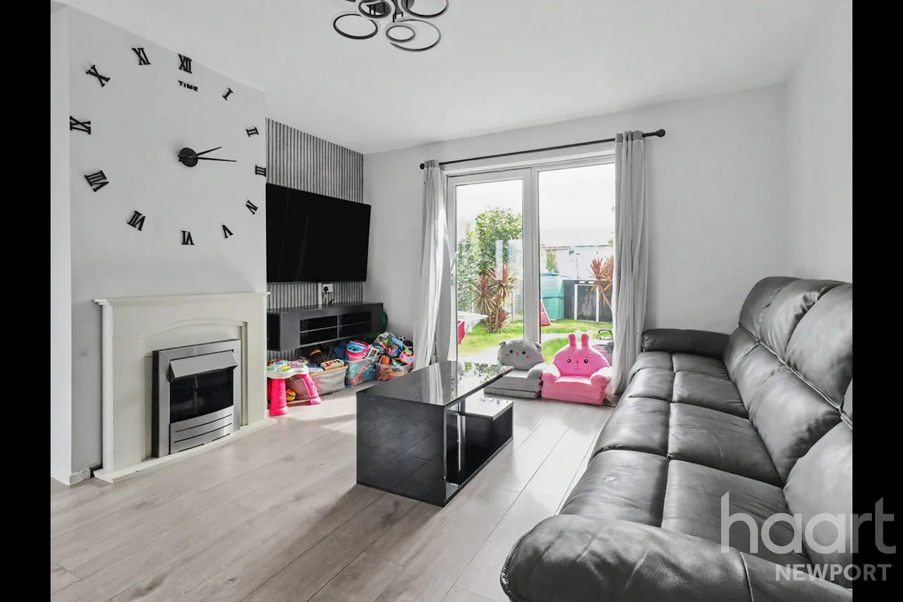 Aberthaw Road, Newport, NP19, photo 2