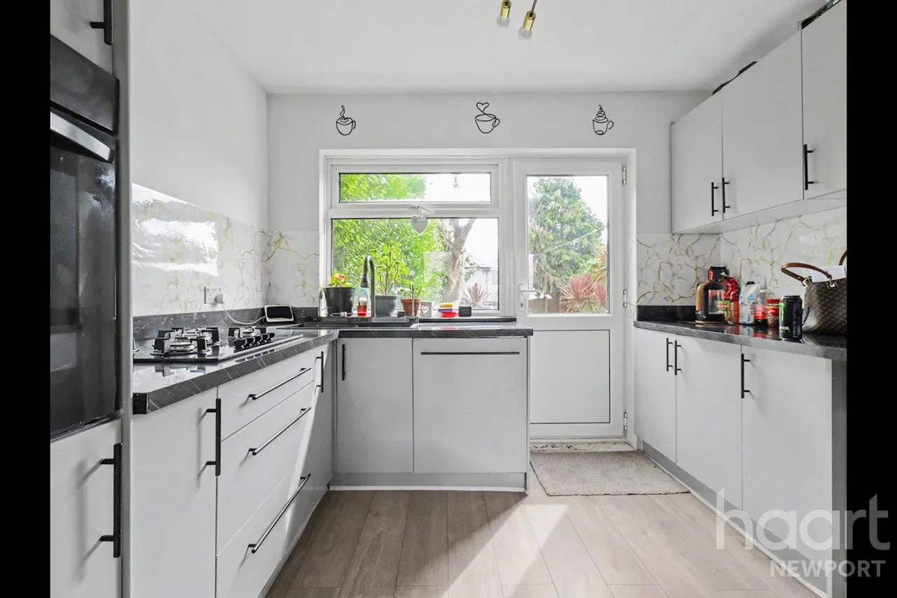 Aberthaw Road, Newport, NP19, photo 6