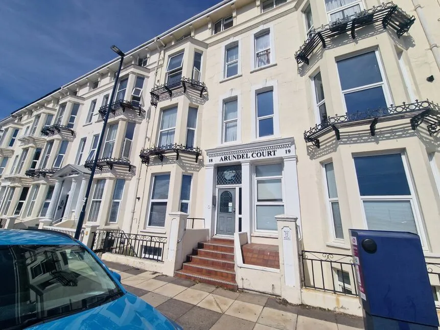 South Parade, Southsea, Hampshire, PO5, photo 2