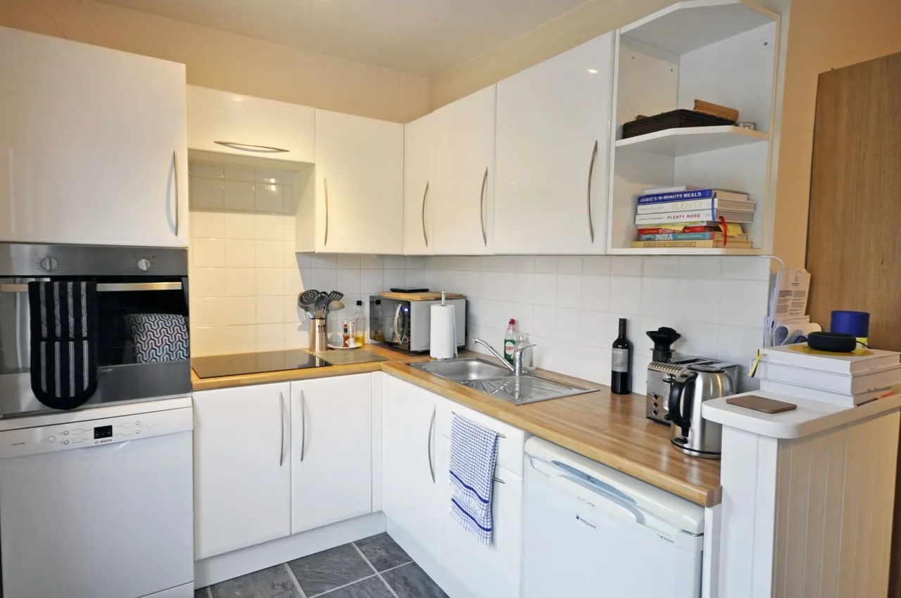 Upper Richmond Road West, East Sheen, SW14, photo 3