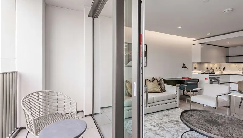 Garrett Mansions, Edgware Road, Paddington, London, W2, photo 7