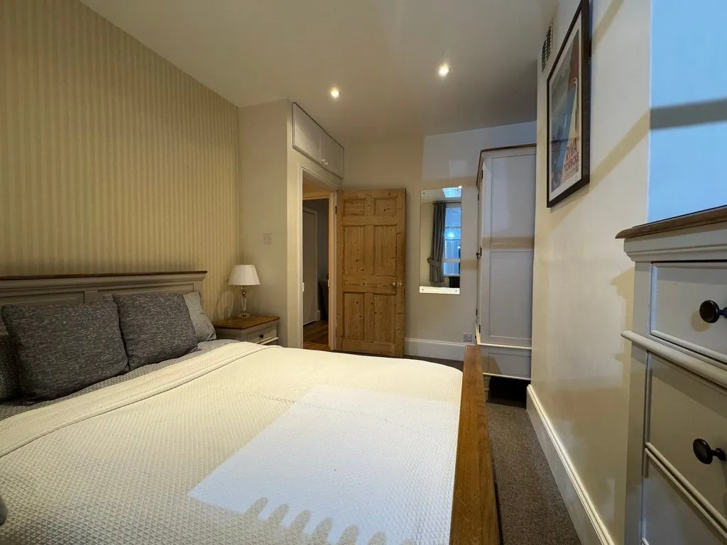 Garfield Road, Wimbledon, London, SW19, photo 7