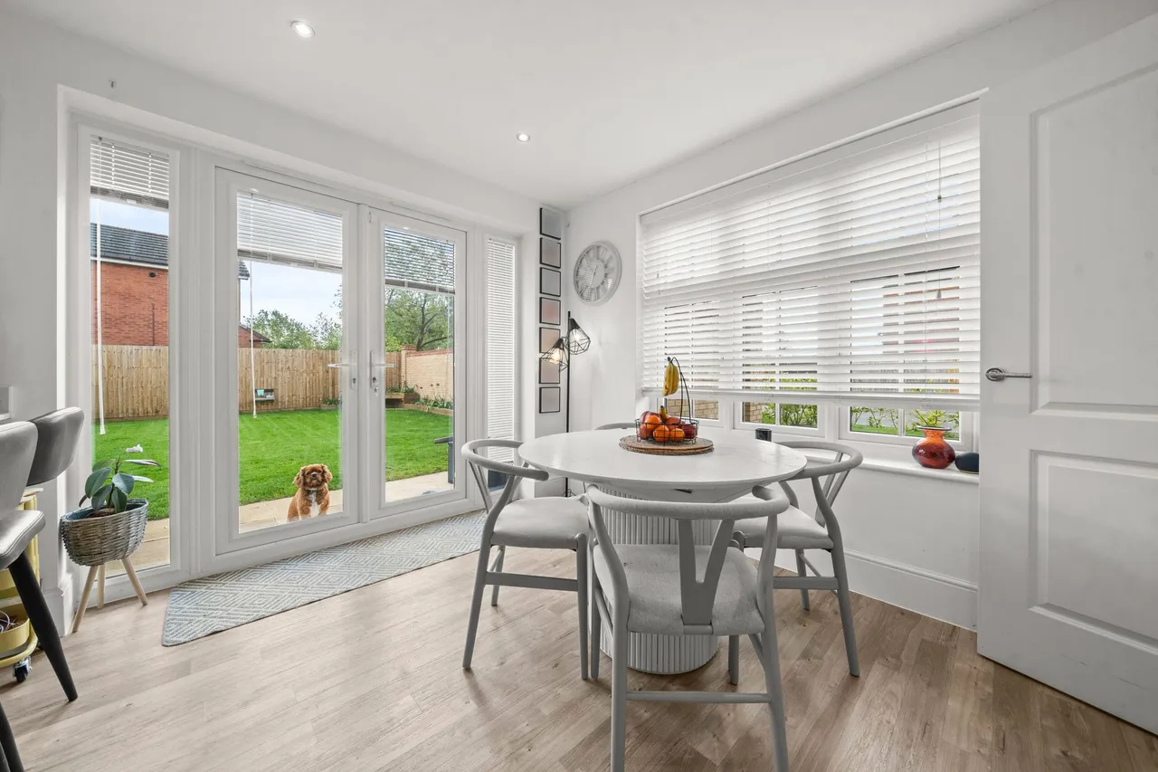 Bainbridge Avenue, Lowton, Warrington, Warrington, WA3 2DJ, photo 11