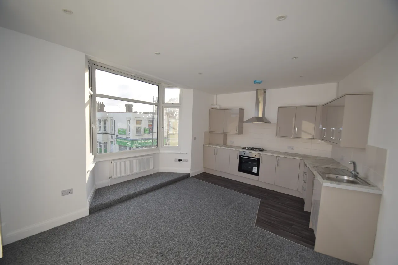 2 bedroom Flat for rent, photo 3