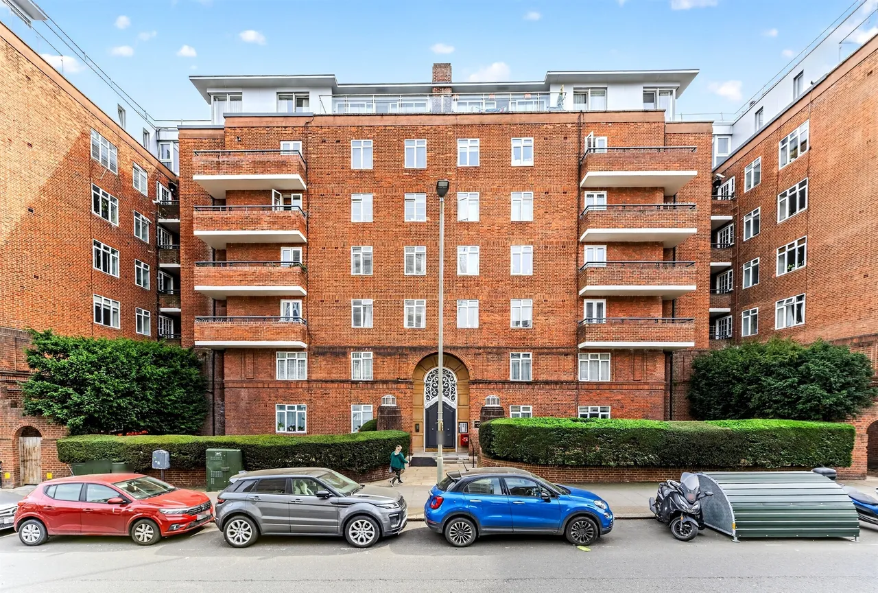 Keswick Road, London, photo 10