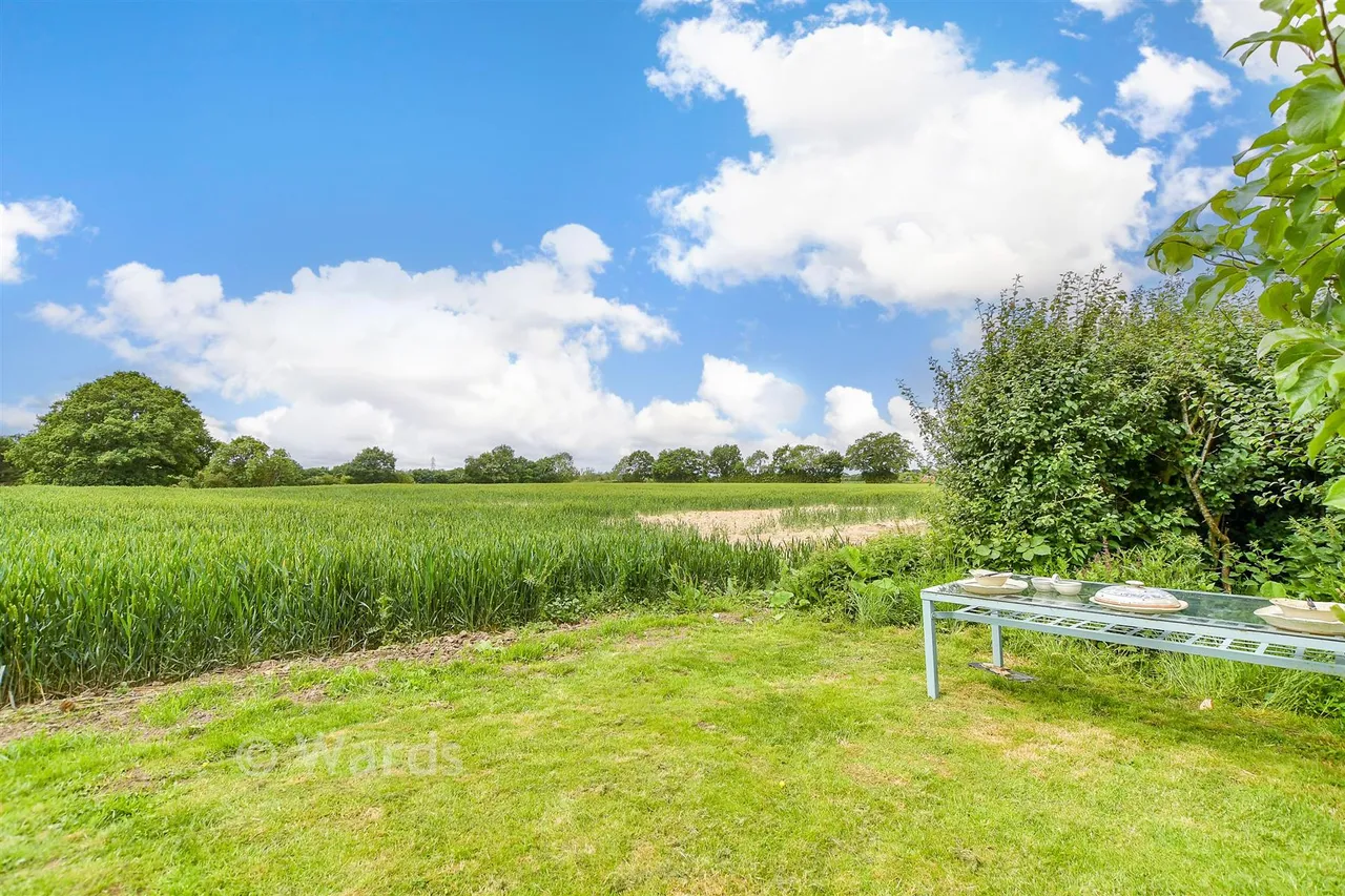 Sheephurst Lane, Marden, TN12, photo 15