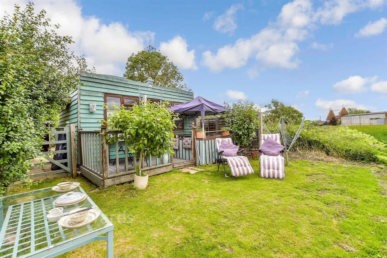 Sheephurst Lane, Marden, TN12, photo 13