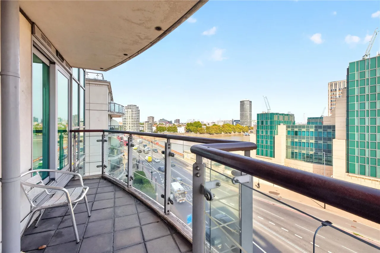 St. George Wharf, London, SW8, photo 5